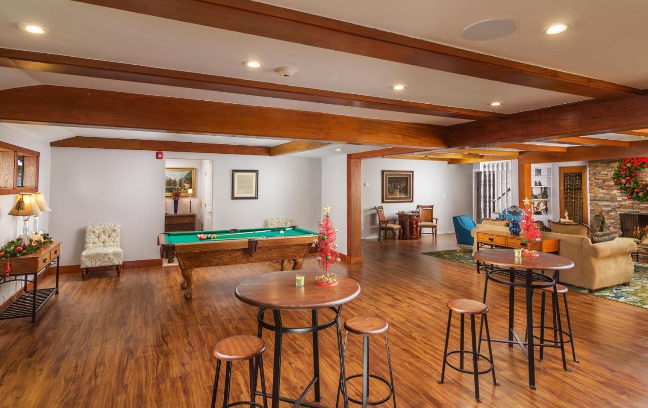 Skyforest Inn 外观 照片