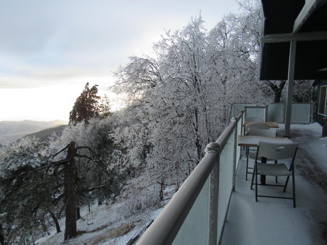 Skyforest Inn 外观 照片